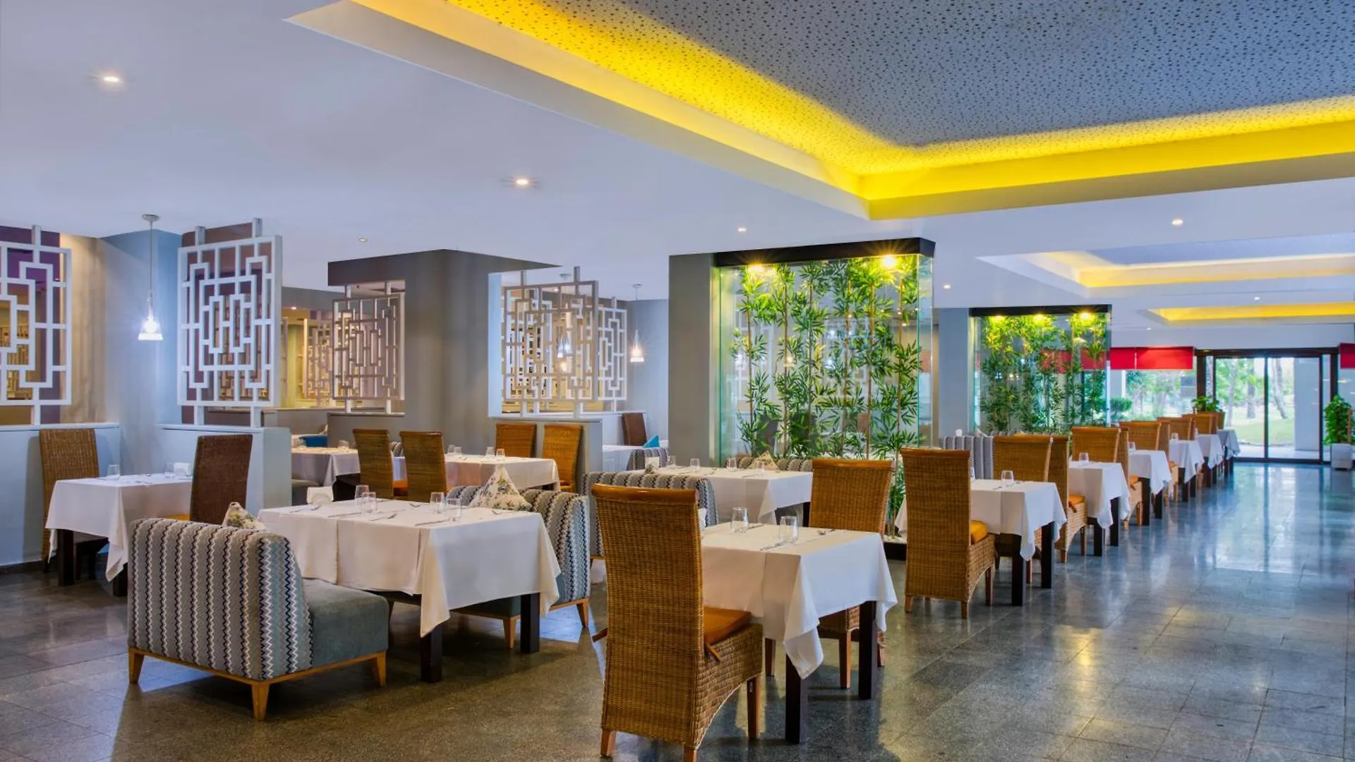 אנטליה Asteria Family Resort Belek מלון